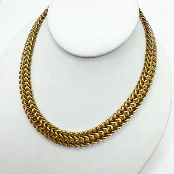 Monet Vintage Gold Tone Tank Tracks Collar Choker Necklace 16” Signed Moghul - Picture 5 of 10